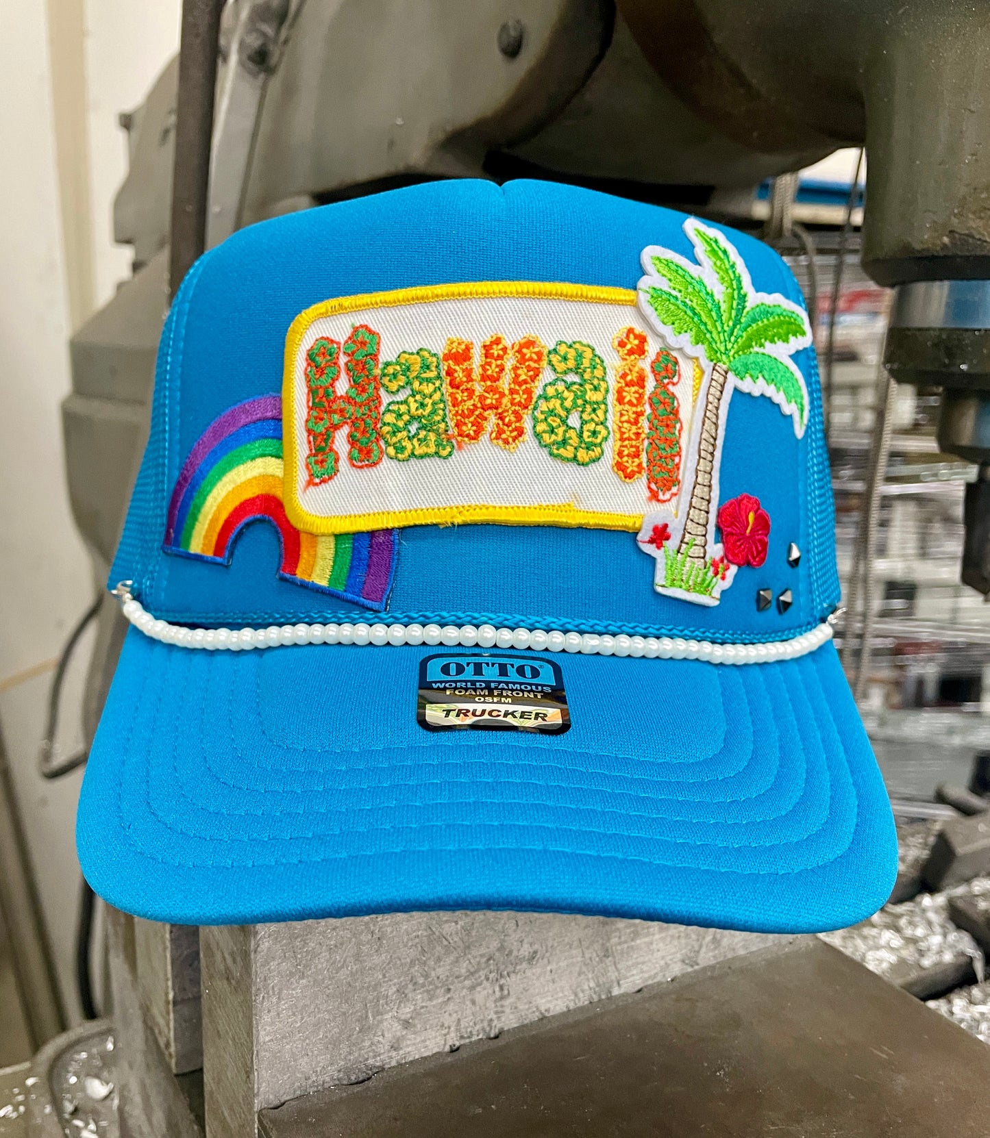 80's Hawaii patch trucker hat